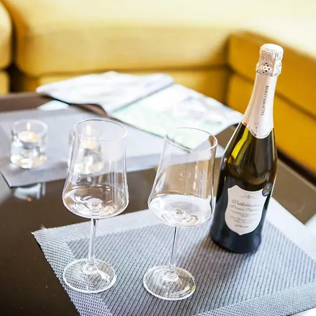 Apartamento Dolná - Mezonetový Na Námestí Pre 4 *