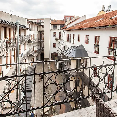 Dolna - 2 Floor Apartament In Direct Centrum, Air-Conditioning, Balcony *